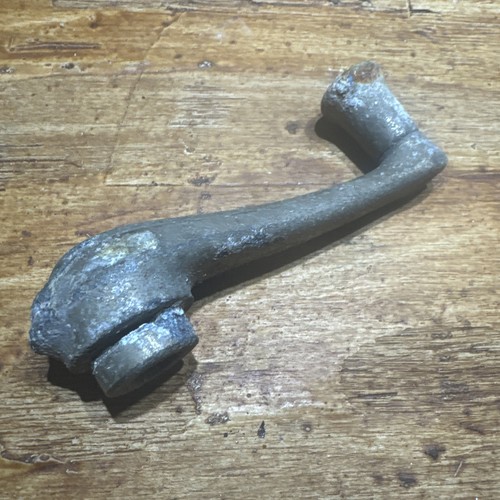 Car window crank door - window,